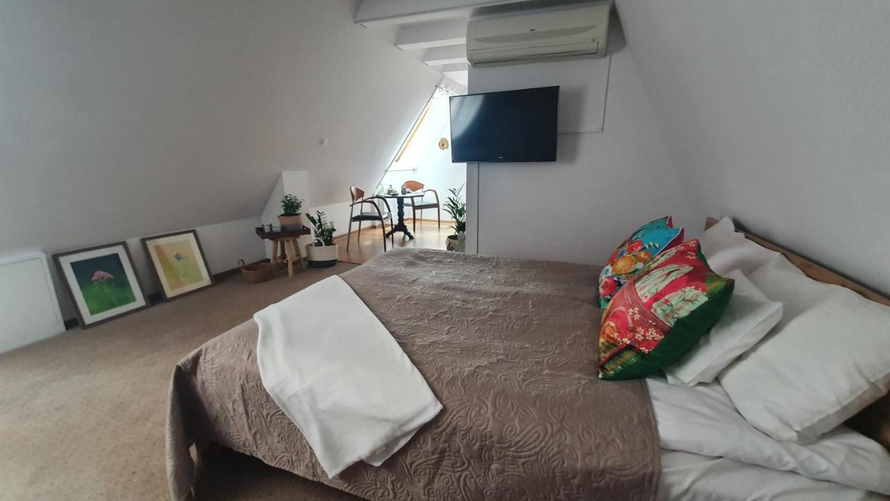 סויבודזין Hotel Siesta מראה חיצוני תמונה