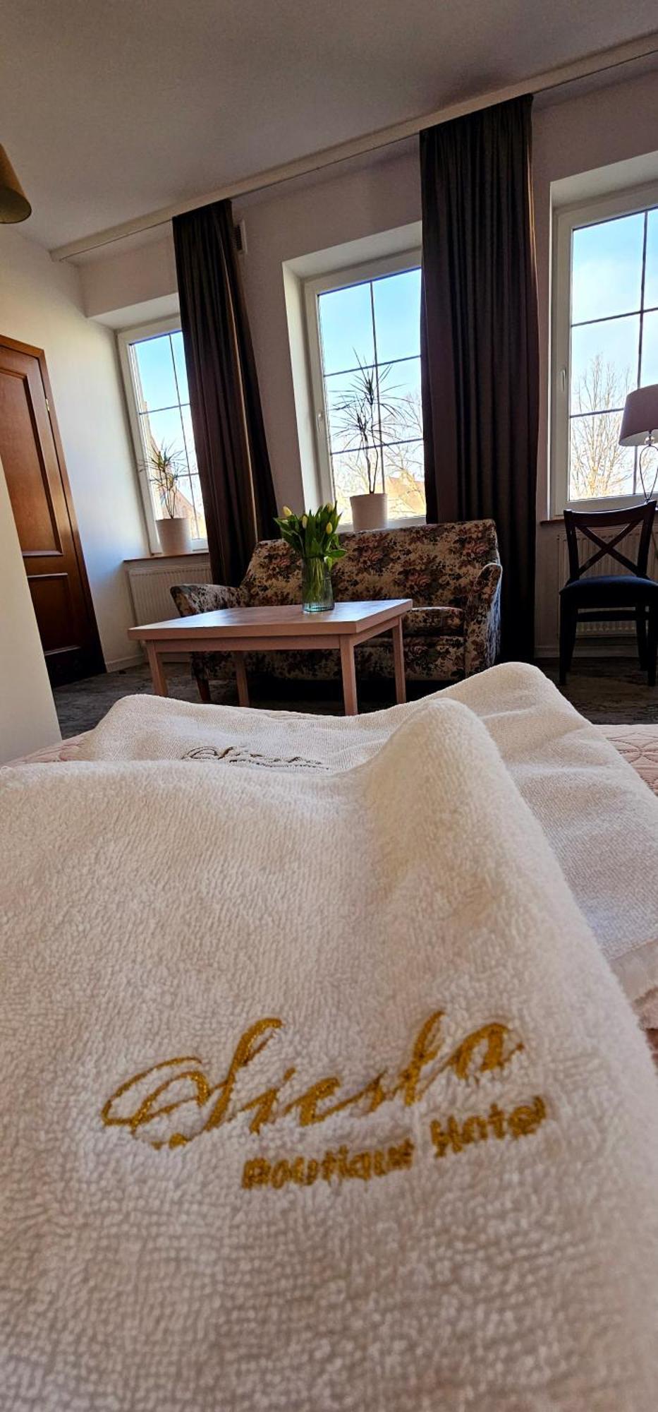 סויבודזין Hotel Siesta מראה חיצוני תמונה
