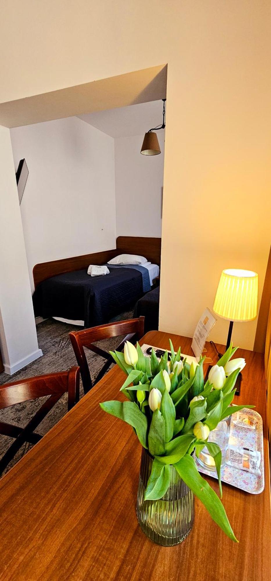 סויבודזין Hotel Siesta מראה חיצוני תמונה