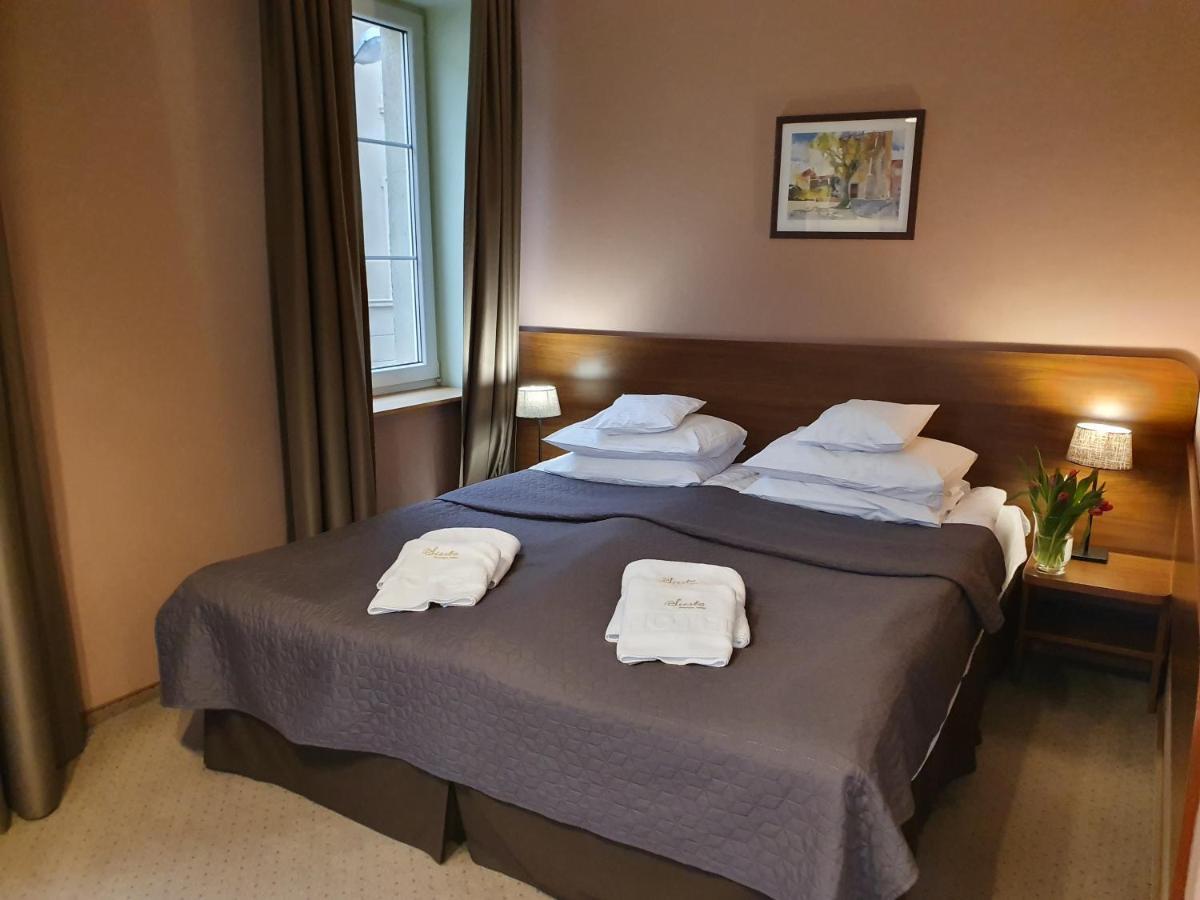 סויבודזין Hotel Siesta מראה חיצוני תמונה